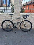 Pivot Vault Carbon Team Gravel Bike