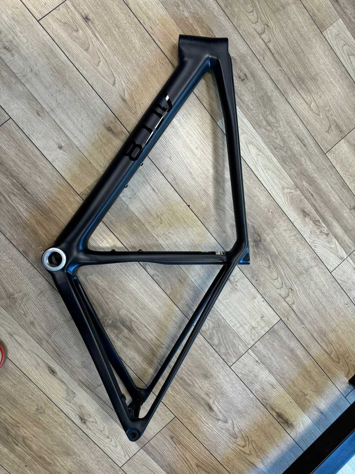 ARC8 Escapee DB Carbon Frame