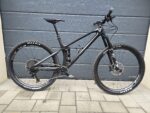 YT Izzo Carbon Full suspension bike